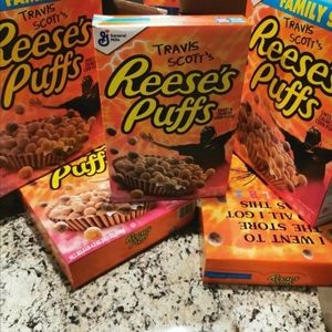 Travis Scott Reese's Puffs